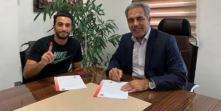 نعمتی قراردادش را با پرسپولیس تمدید کرد