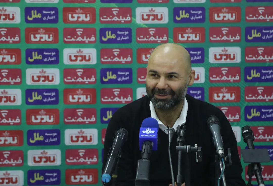 بختیاری‌زاده:نباید عجول باشیم