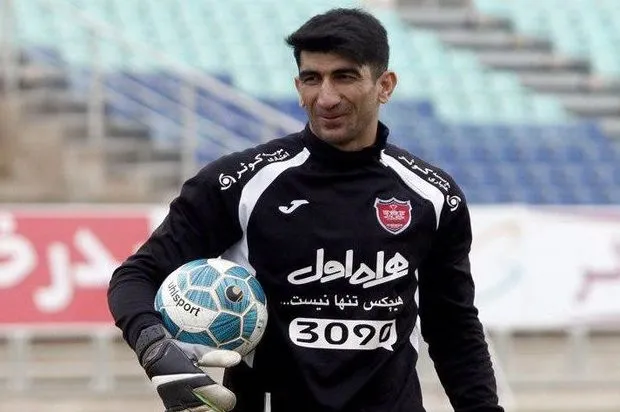 سنگربان پرسپولیس مصدوم شد