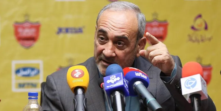 گرشاسبی: نمی‌دانم استقلالی‌ها دنبال چه هستند/ برانکو راغب به رفتن به تیم ملی نیست