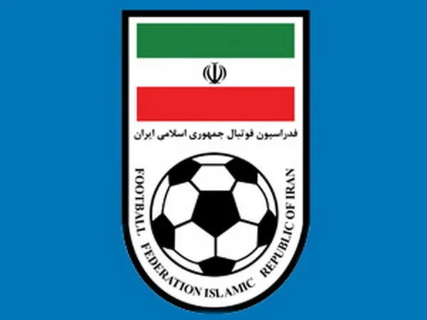 استقلال، پرسپولیس و ۵ باشگاه دیگر بدون مشکل در مجوز حرفه‌ای