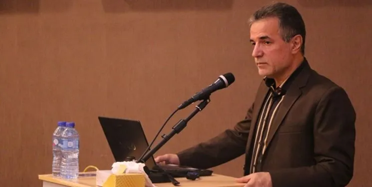 انصاری‌فرد: برای باشگاه استقلال متاسفم