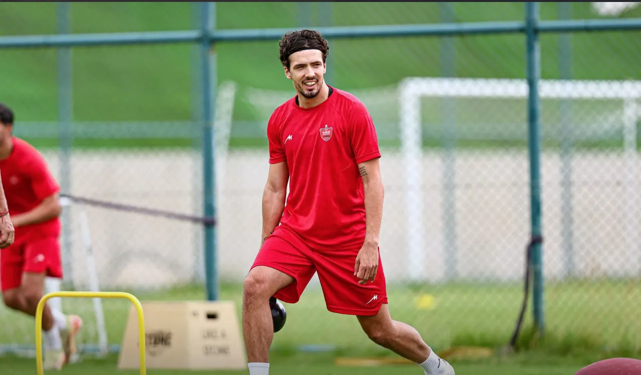 رونمایی از هافبک جدید پرسپولیس