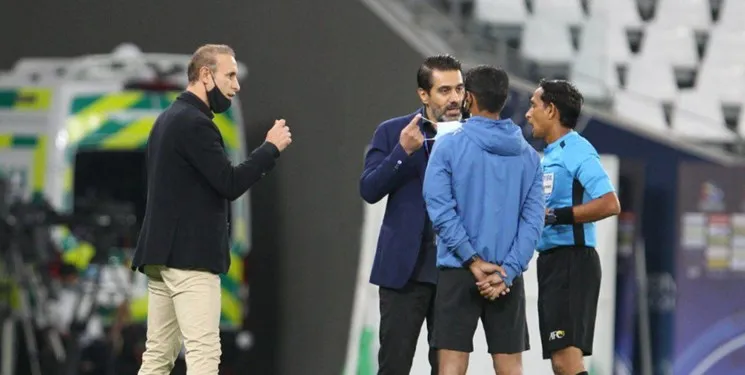 گل‌محمدی: الدحیل بدون ایجاد موقعیت پیروز شد/باید پرسپولیس را احیا کنیم