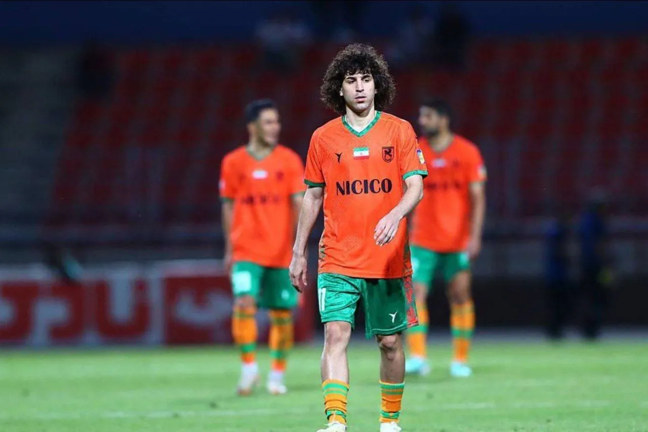 خروج «منتظر محمد» از فهرست خارجی‌های استقلال