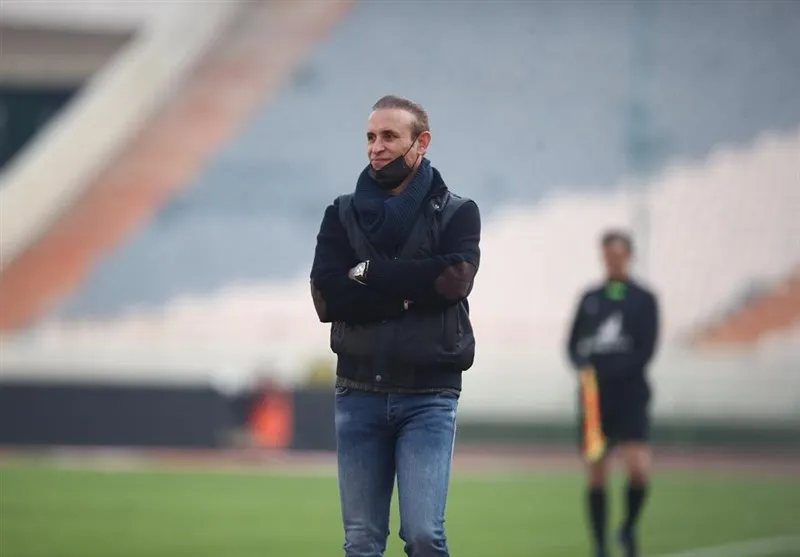 گل‌محمدی: داور پنالتی پرسپولیس را نگرفت/ سه امتیاز دربی را می‌خواهیم