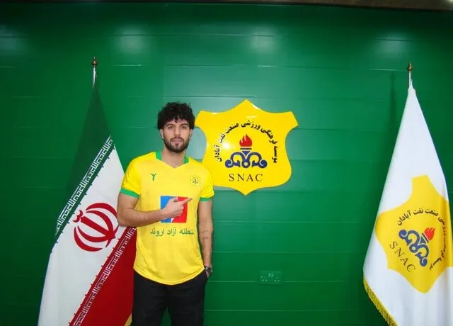 خانزاده به نفت آبادان پیوست