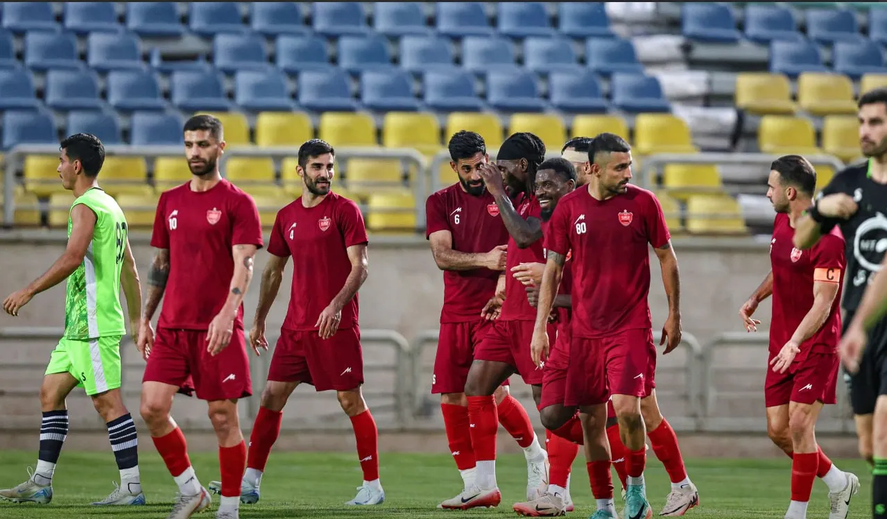 پرسپولیسی ها زیر بار اصلاح قرارداد نمی روند!