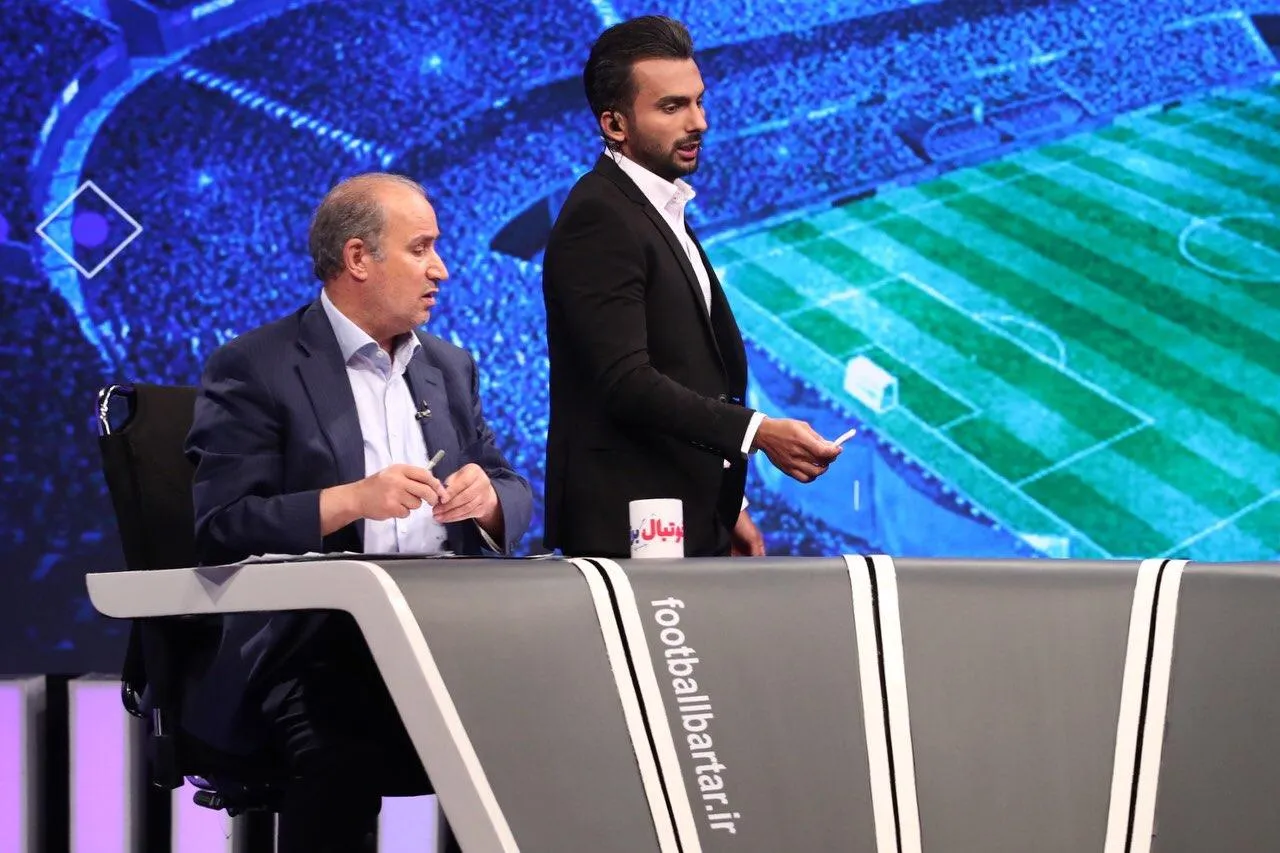 برخی از مدیران صداوسیما،می‌خواهند بازهم «غلام حلقه به گوش » باشند!
