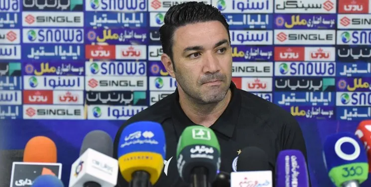 آشتی‌کنان در استقلال با وساطت رئیس فدراسیون کشتی