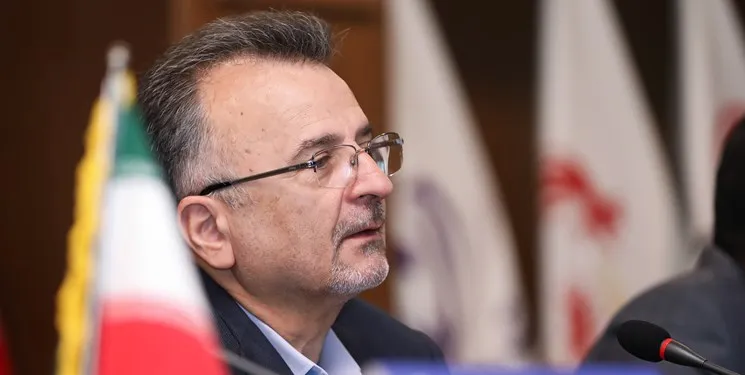 داورزنی: تمام گزینه‌ها را بررسی می‌کنیم