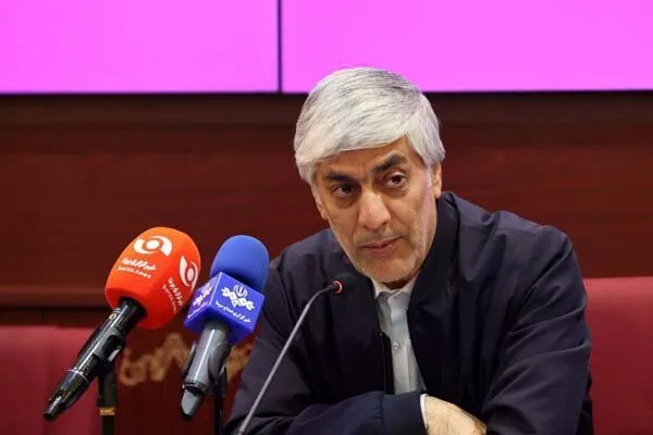وزیر ورزش: لباس کاروان باید قبل از المپیک رونمایی می‌شد