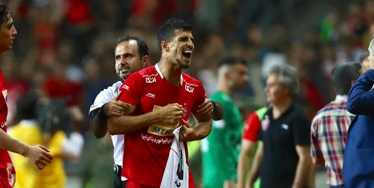 علیپور در آستانه جدایی از پرسپولیس