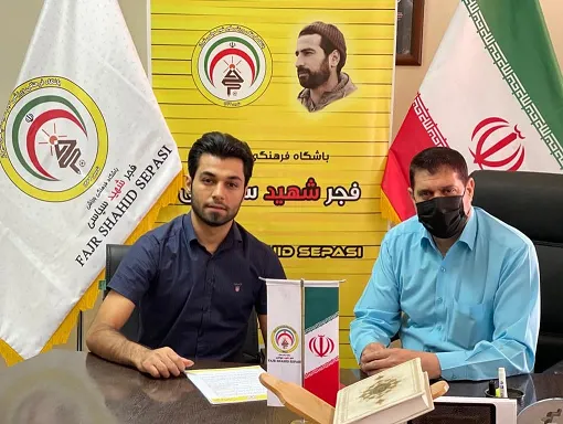مهاجم استقلال به فجرسپاسی پیوست