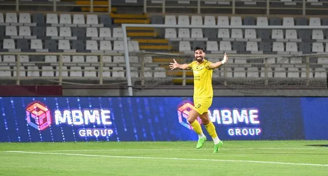 باخت کلباء با گلزنی شهریار مغانلو