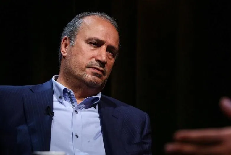 تاج: ویلموتس چند روز پس از قرارداد وارد تهران می‌شود