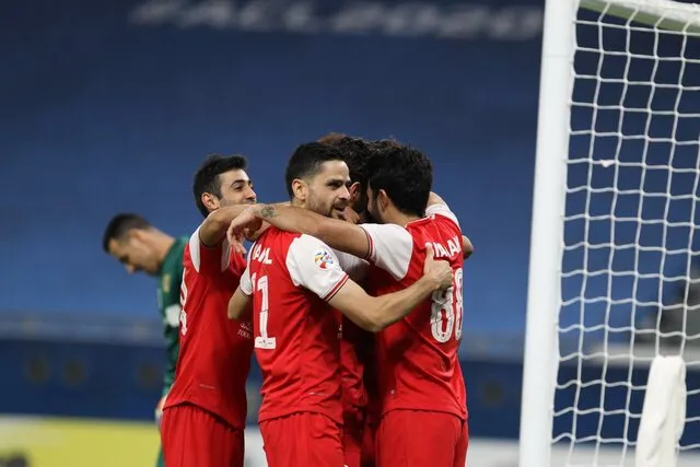 پرسپولیس با یک گل صدرنشین شد