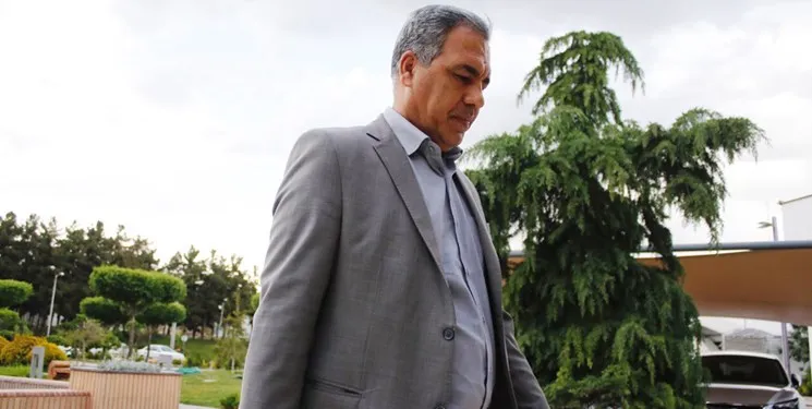 عرب برای راضی کردن برانکو به کرواسی می‌رود