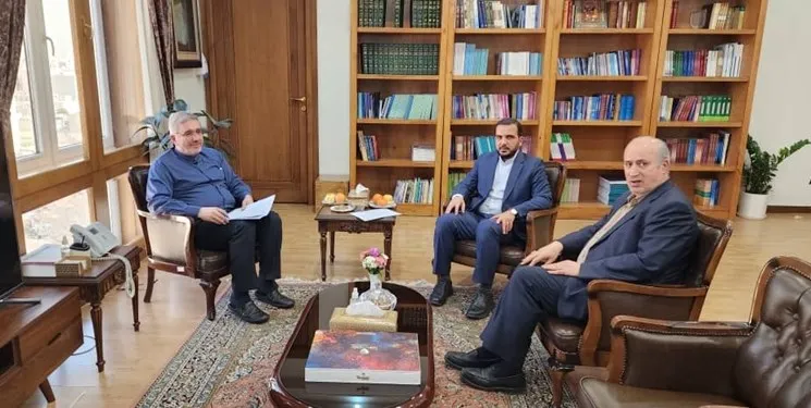 نشست تاج با عضو هیات رئیسه مجلس