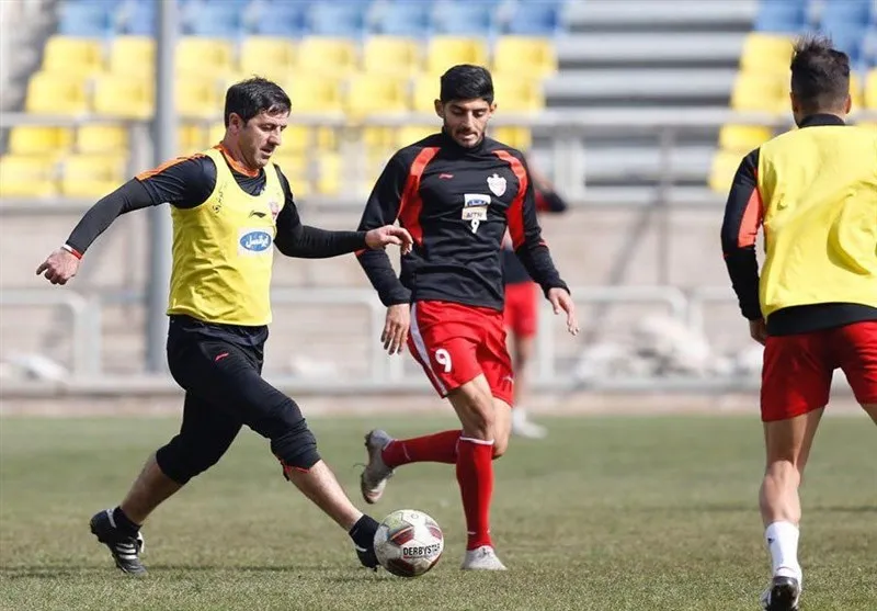 گزارش تمرین پرسپولیس/باقری پا به توپ شد، بیرانوند مهاجم