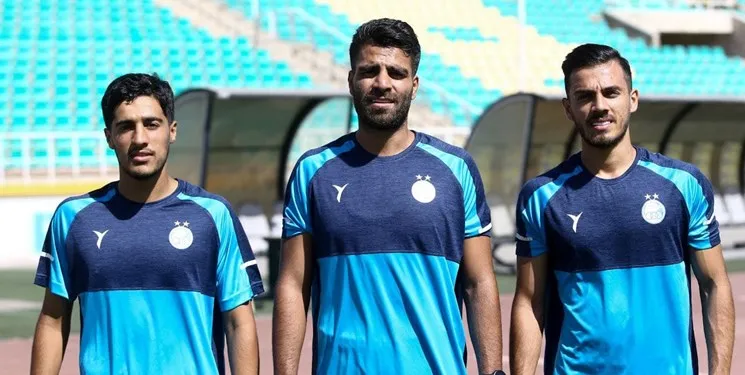 بازگشت مرادمند به استقلال/استقبال ساپینتو از مدافع آبی ها