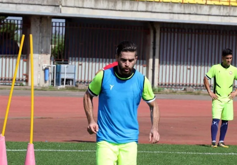 رسمی/مدافع پیشین پرسپولیس شاگرد علی کریمی شد