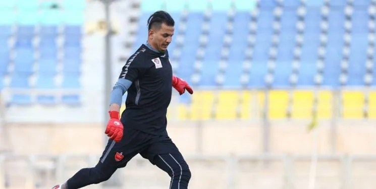 دردسر دروازه‌بان پرسپولیس قبل از آغاز لیگ