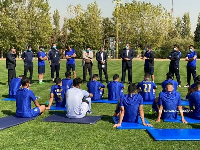 رونمایی از خرید جدید استقلال