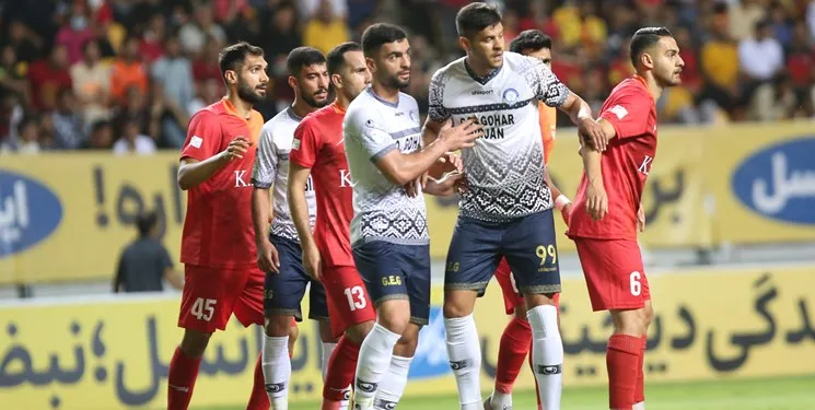 جدال بی برنده نکونام و قلعه‌نویی