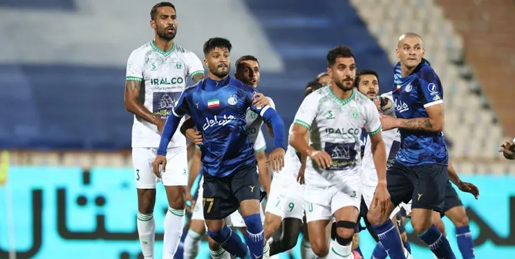 استقلال پشت در آلومینیومی ماند