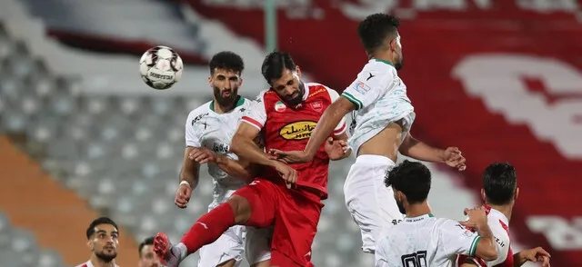 فرار پرسپولیس از شکست خانگی