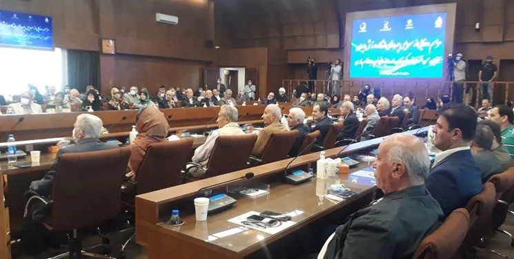 رونمایی از سردیس چهره‌های ماندگار ورزش