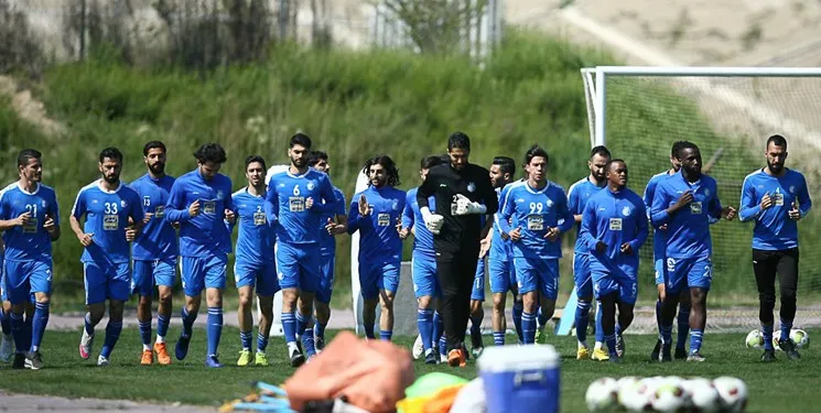 استقلالی‌ها عصر فردا به تهران بر می‌گردند