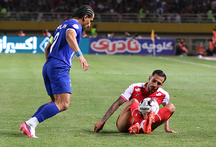 گزارش تصویری دیدار تیم های استقلال و پرسپولیس
