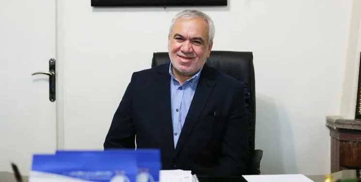 بازدید فتح‌الله‌زاده از ورزشگاه امام رضا(ع)