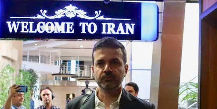 استراماچونی وارد تهران شد