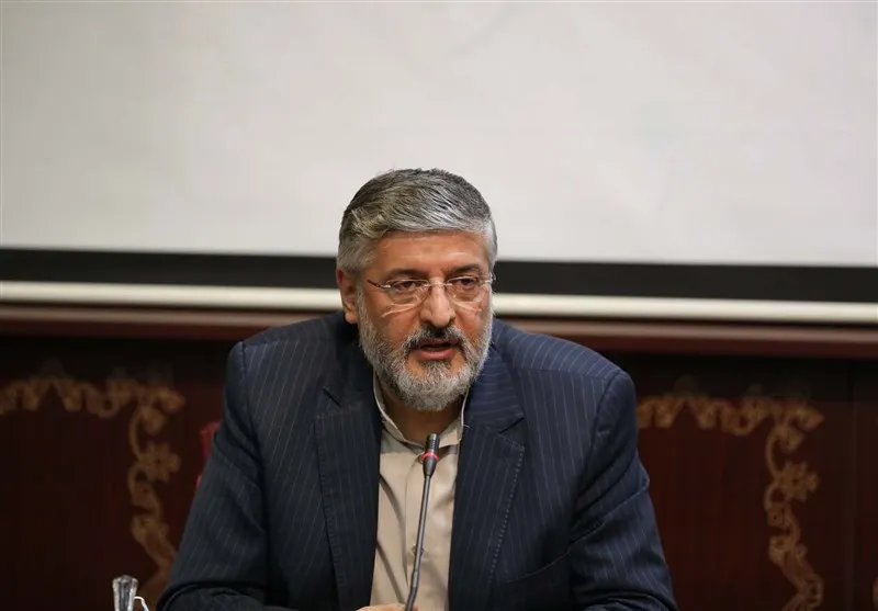 پولادگر: جنگ یمن باعث محرومیت کشوری نشد اما حالا رگ انسانی‌شان بیرون زده