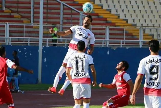 تراکتورسازی حاضر به بازی با پرسپولیس در تهران شد