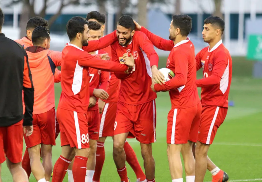 عکس/تنبیه بازیکن پرسپولیس به روش خاص!
