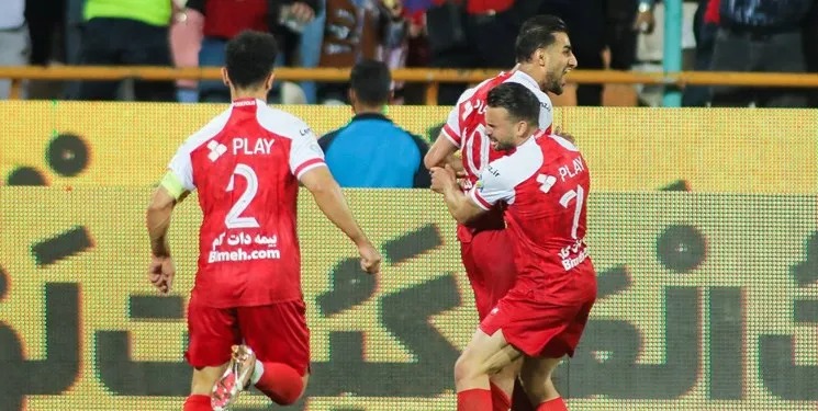 بازگشت پرسپولیس به صدر با طلسم شکنی و یک صحنه مشکوک