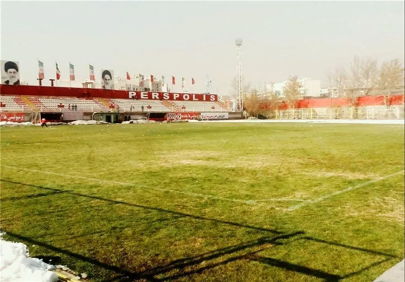 سند ورزشگاه درفشی‌فر به باشگاه پرسپولیس تحویل داده شد