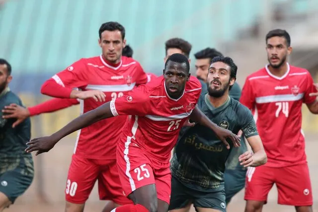 تساوی پرسپولیس مقابل صدرنشین لیگ دسته اول