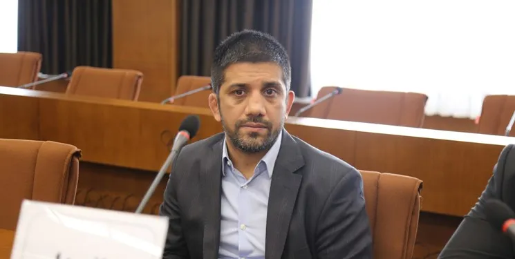 دبیر رسما فدراسیون کشتی را تحویل گرفت