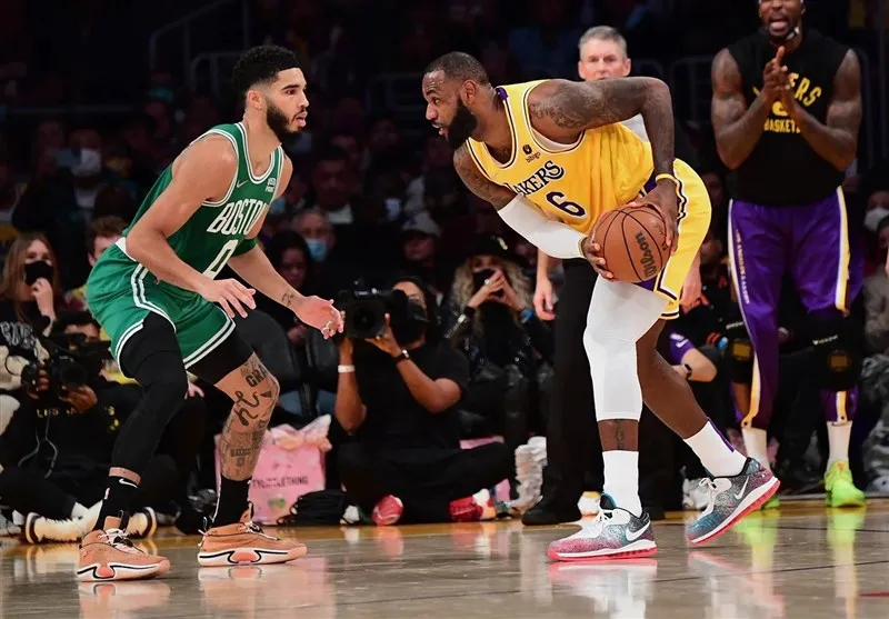 ثبت رکورد جدید جیمز در NBA