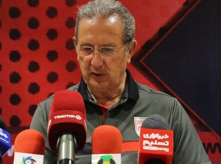 لیکنز: اخباری ما را به بازی بازگرداند