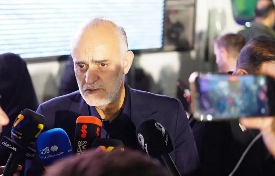 نبی: ویزا نیمی از ۱۵ نفر صادر می‌شود