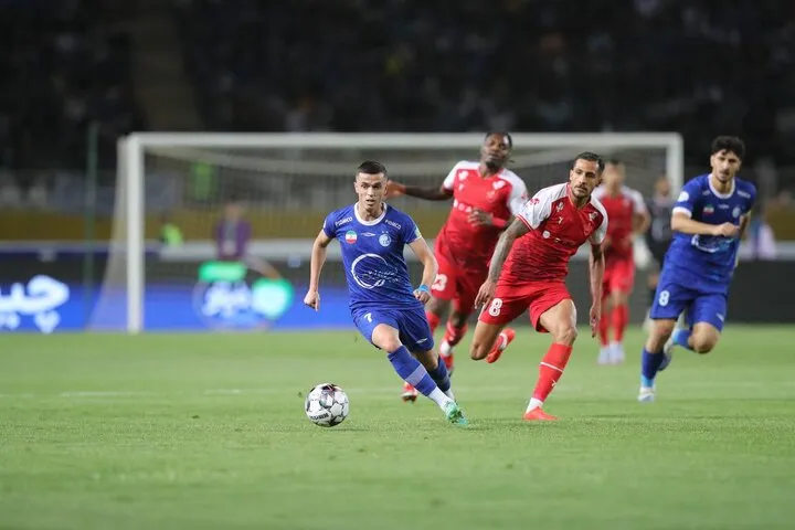 شکایت پرسپولیس از آسانی