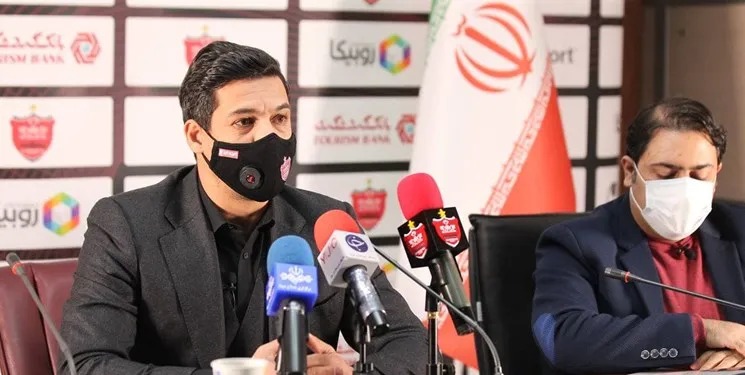 شکوری: از در و دیوار پرونده‌های عجیب و غریب سر پرسپولیس می‌ریزد