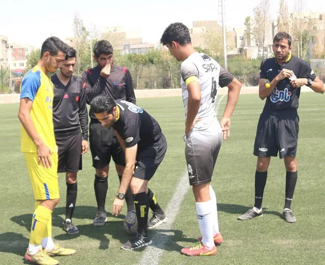 گزارش تصویری از مسابقات فوتبال امیدهای تهران