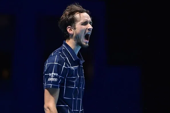 تنیسور روس قهرمان تور ATP لندن شد